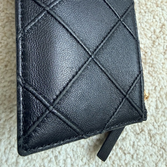 Tory Burch Fleming Zip Card Case - Picture 8 of 8